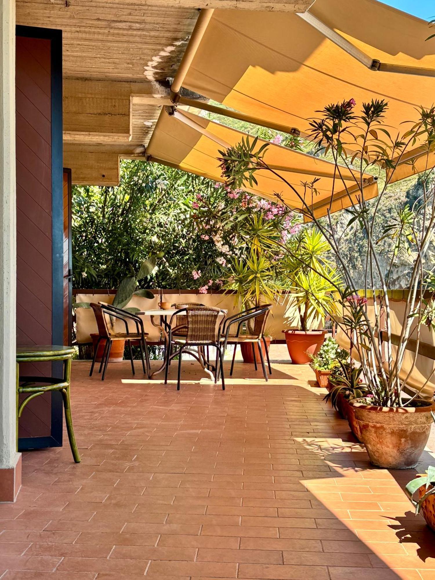 Mara's House, 10 Minuti A Piedi Dal Centro, Parcheggio Privato * Taormine