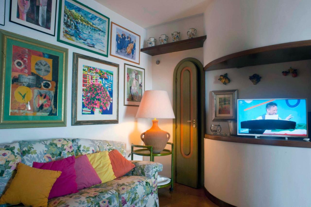 Apartment Mara's House Luminoso Appartamento, 10 Minuti A Piedi Dal Centro, Parcheggio Gratuito In Loco Taormina